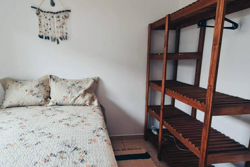Casa A Poucos Metros Da Praia! 구아라투바 외부 사진